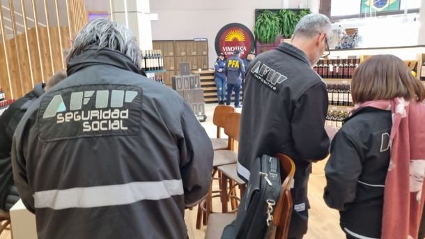 La AFIP incautó más de 1.900 botellas de vino: millonaria evasión