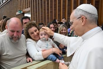 Cuándo son los feriados por la visita del papa León XIV a la Argentina