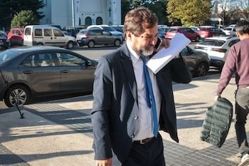 La fortuna de Adorni en criptomonedas pasó por ocho billeteras virtuales de las que asegura ser dueño