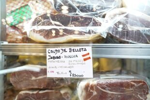 El paraíso de los quesos con más de 30 variedades, como el Camembert Fourré con mascarpone, miel y nueces: “Ideal con una copita de vino”