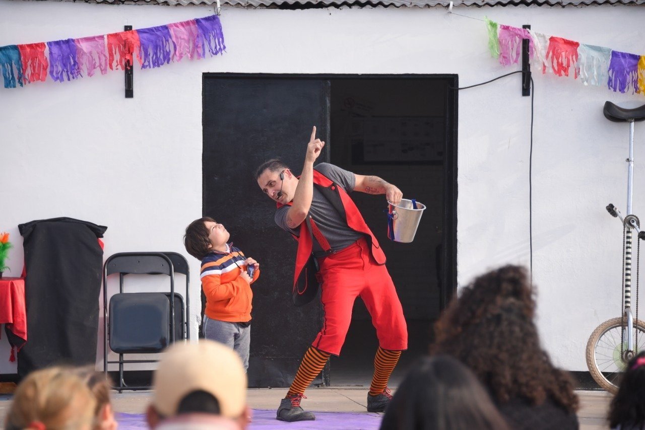 Ituzaingó se tiñe de colores para disfrutar las vacaciones en familia