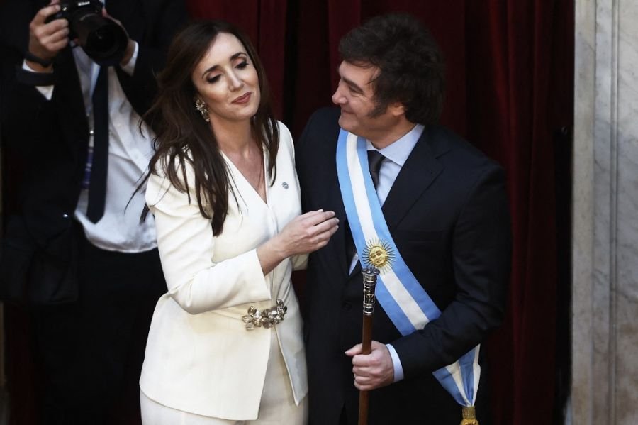 Fotogalería de la asunción de Milei: los invitados, las risas con Cristina Kirchner, la calle y el paseo con Karina