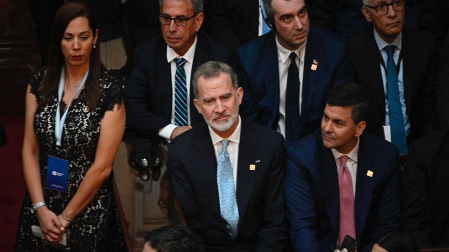 Fotogalería de la asunción de Milei: los invitados, las risas con Cristina Kirchner, la calle y el paseo con Karina