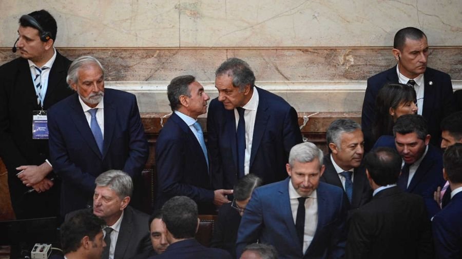 Fotogalería de la asunción de Milei: los invitados, las risas con Cristina Kirchner, la calle y el paseo con Karina