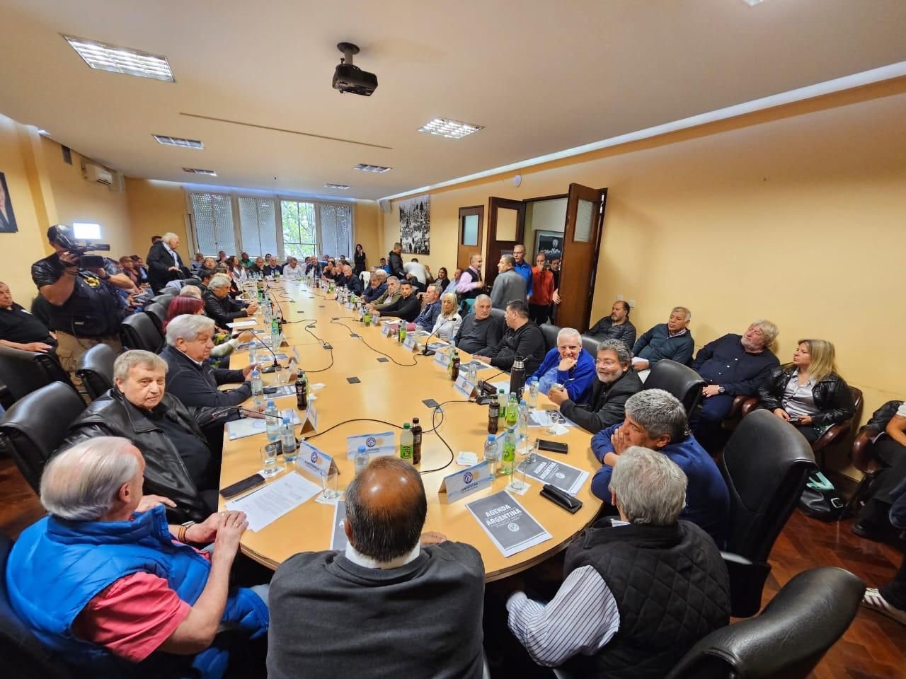La CGT le puso fecha al segundo paro general contra Milei: será el 9 de mayo