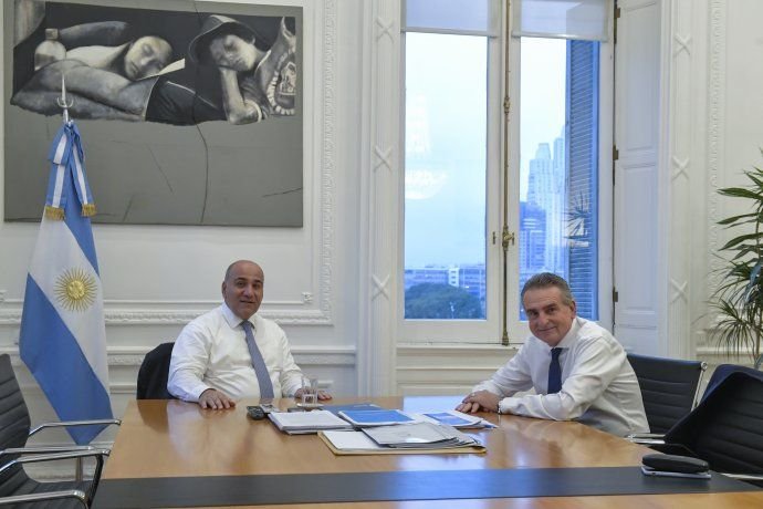 Cambios en el Gabinete: Agustín Rossi reemplazará a Juan Manzur