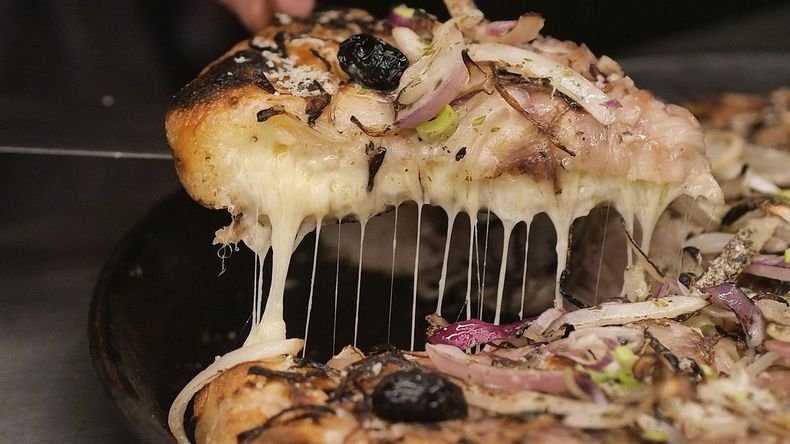 En el Día Mundial del Queso, 5 platos con queso que son furor