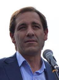 El intendente de La Plata decretó el fin del barbijo